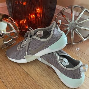 NIke runners